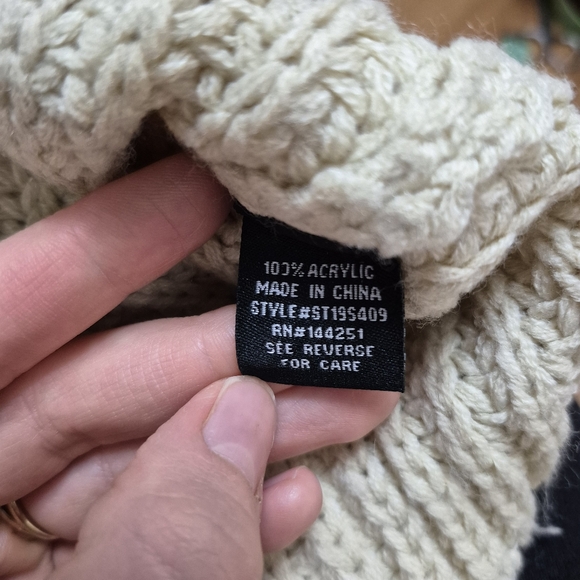 Moon & Madison Womens Neutral Cream Dot Cropped Knit Sweater Size Small - Picture 5 of 5